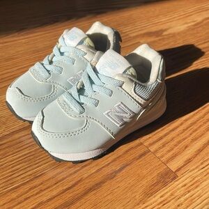 NWOT New Balance Toddler Shoes